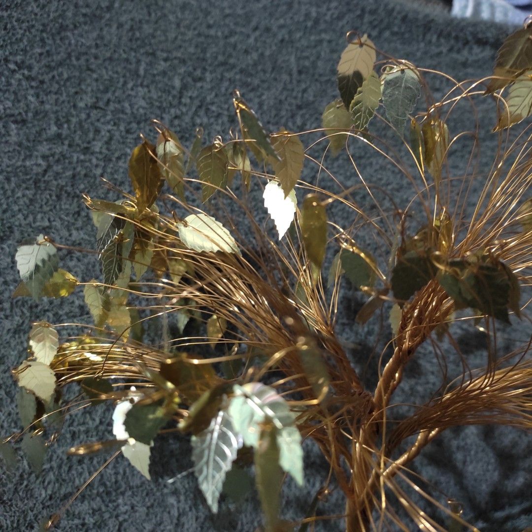 Japanese gold leaf dream tree on Carousell