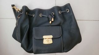 （分類：）位於 。 由 chambov 提交（商品編號 1244143499，圖片 1）。簡介： 。
