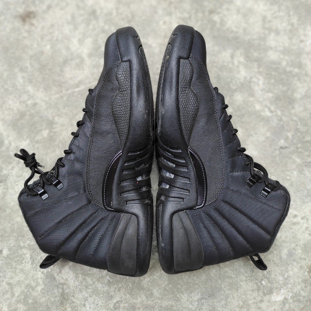 Air jordan 12 winterized triple black hotsell