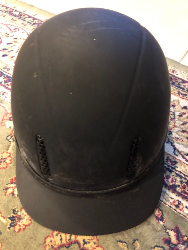 Kylin equestrian helmet size 58, Sports Equipment, Other Sports