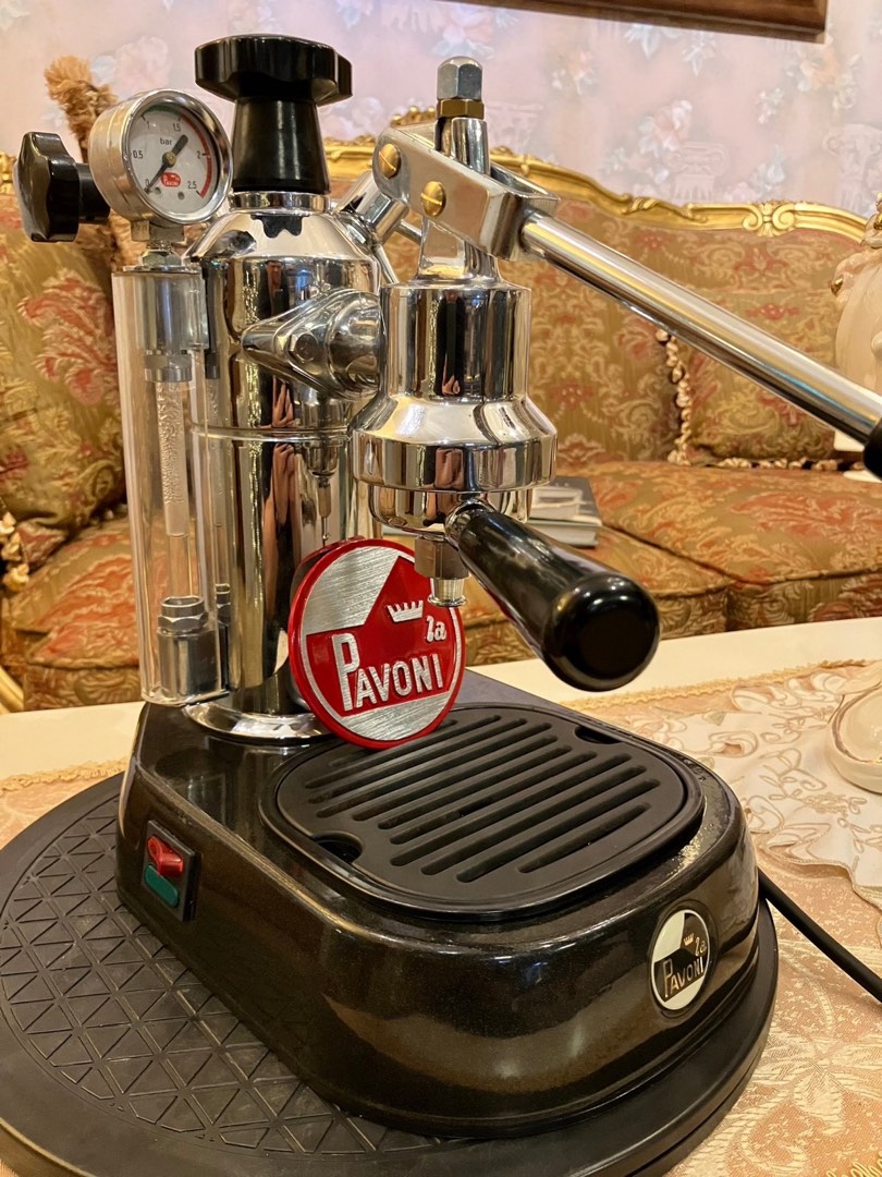 已售出 ️義大利製造La Pavoni拉霸咖啡機 (鉻色/黑琺瑯)110V電壓, 電視及其他電器 , 廚房用品, 咖啡機及咖啡壺在旋轉拍賣