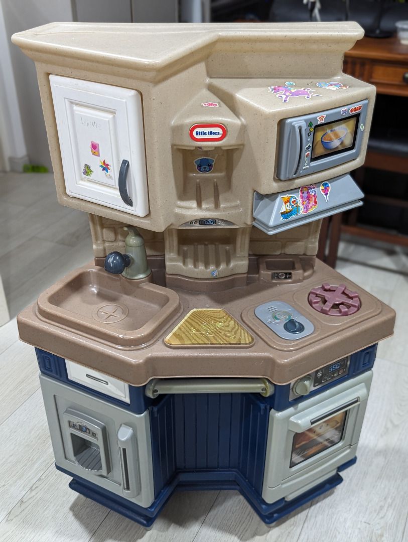 Little tikes online super chef kitchen