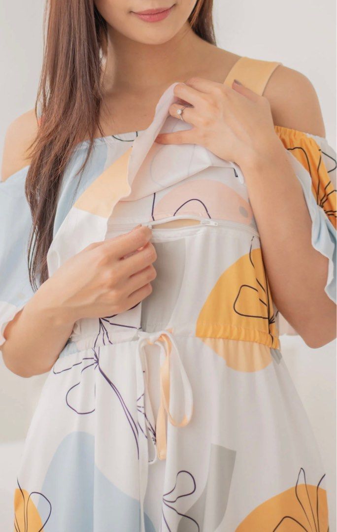 Lizel Floral Nursing Dress Women s Fashion Maternity wear on