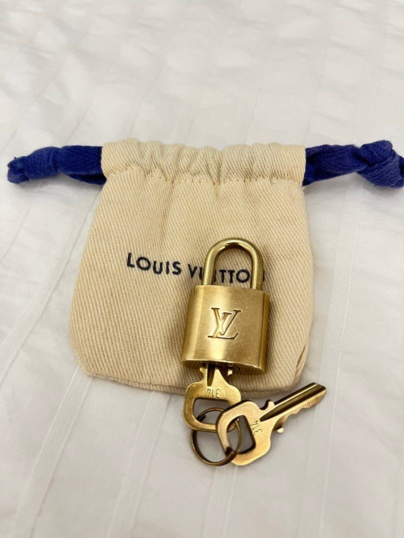Louis Vuitton Padlock set Lock & Key with storage bag 314, Luxury