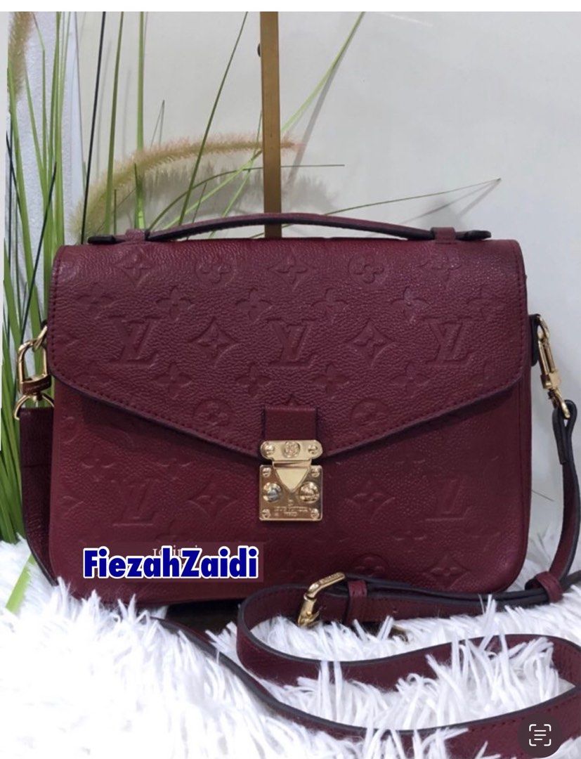 Louis Vuitton Pochette Metis in Cherry Berry Women s Fashion