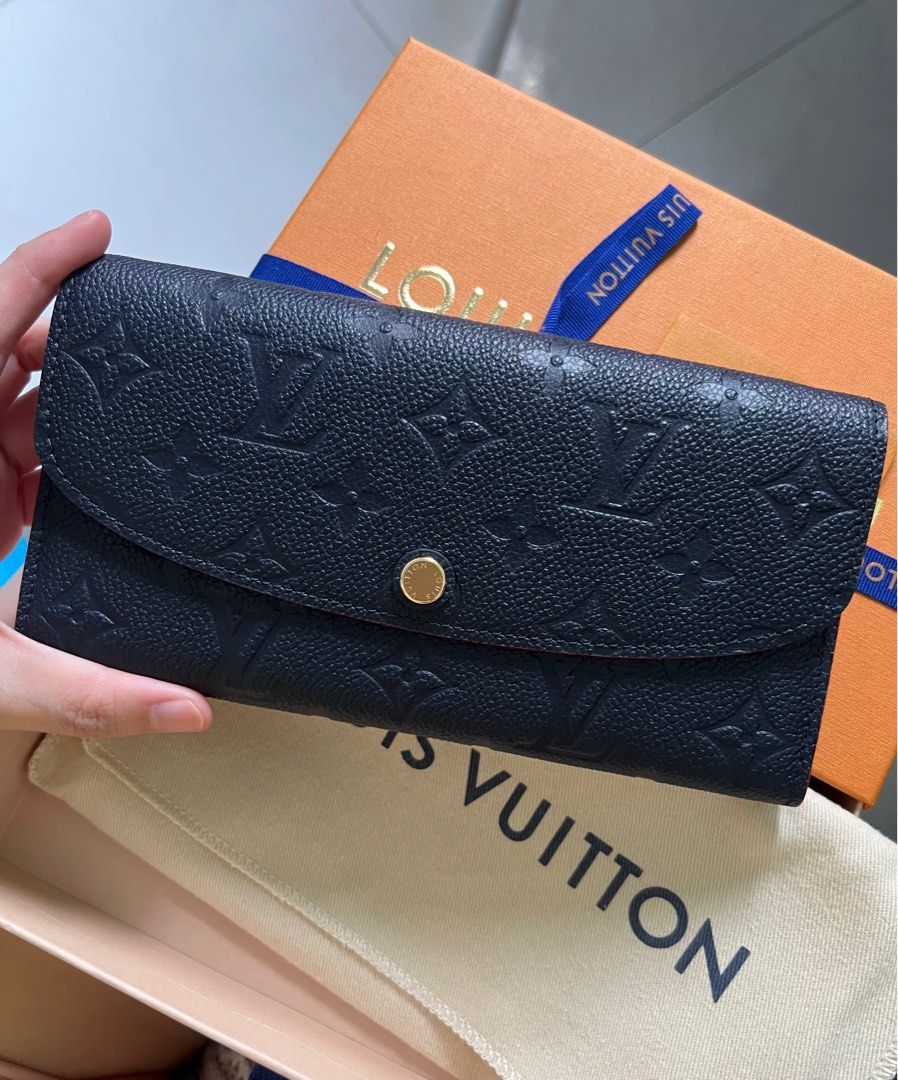 Louis Vuitton Zoe wallet, Luxury, Bags & Wallets on Carousell