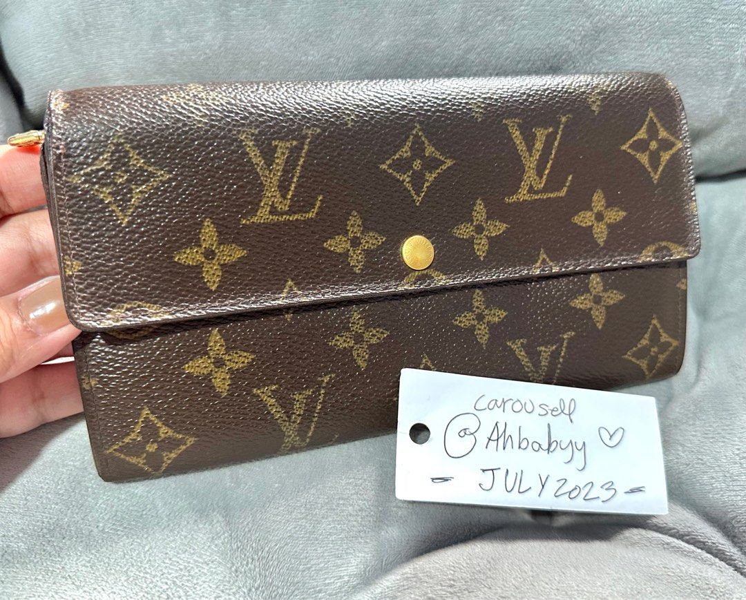 Authentic LV Sarah Wallet Damier Ebene, Luxury, Bags & Wallets on Carousell