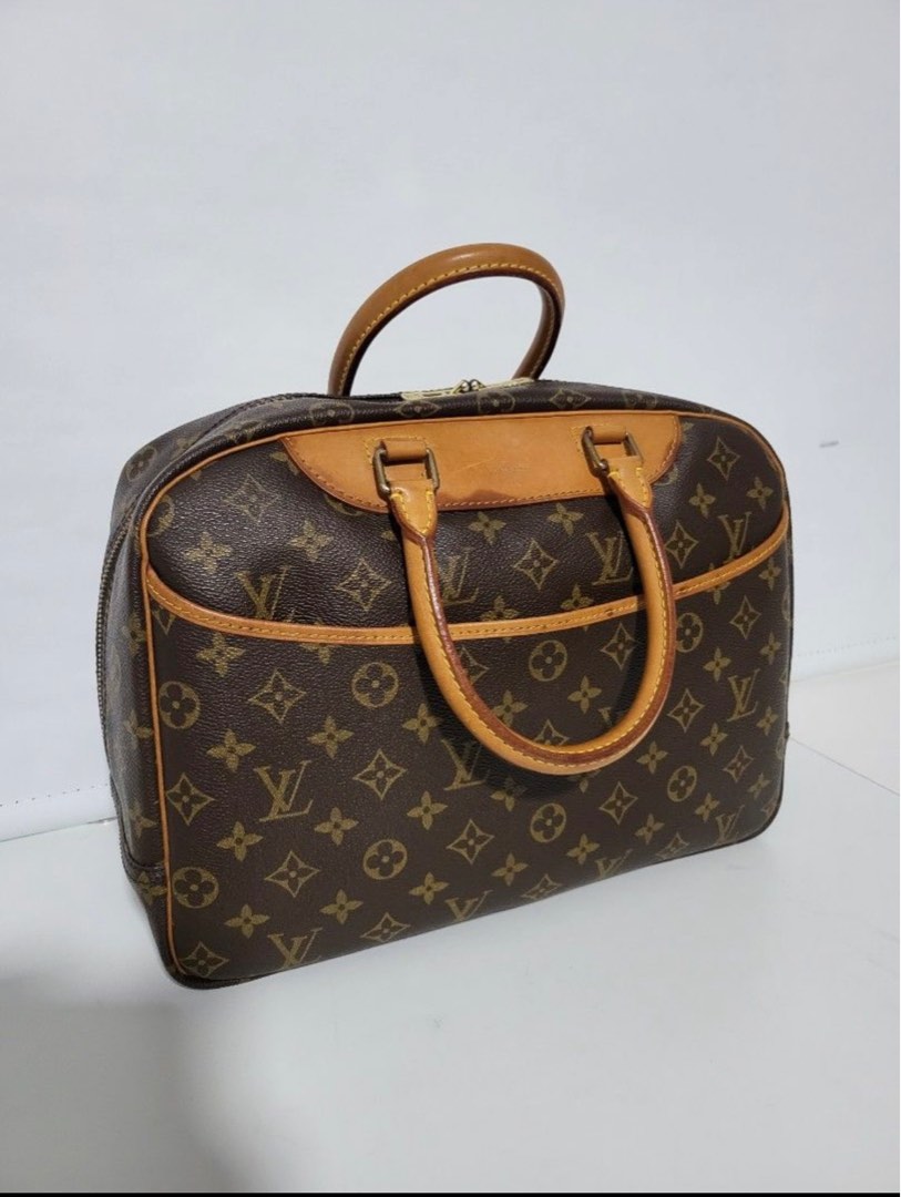 Louis Vuitton Deauville Mini Monogram, Luxury, Bags & Wallets on Carousell