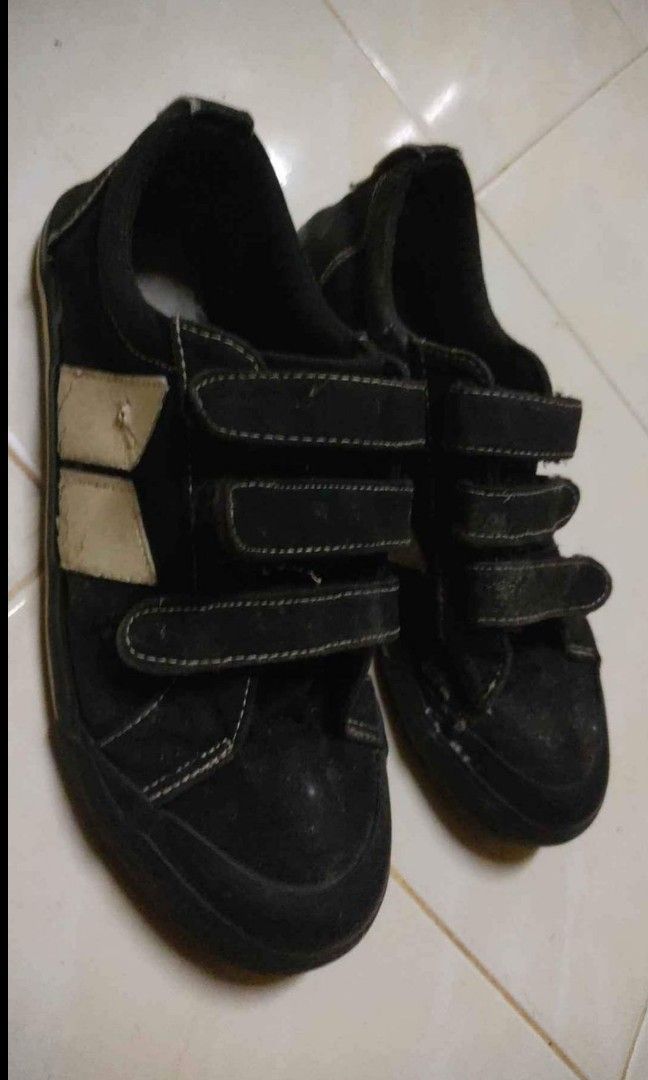 Macbeth velcro shoes store