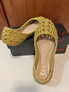 Melissa Campana Crochet Gold Glitter