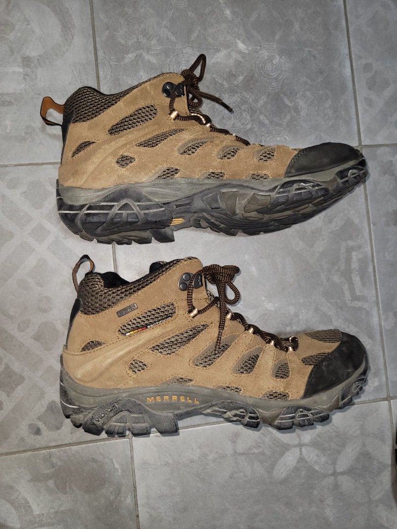 merrell waterproof hiking shoes canada