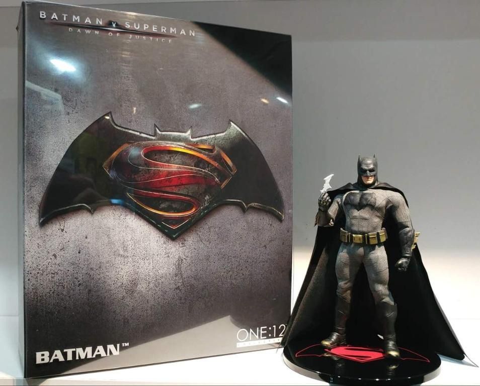 Mezco One:12 Batman BVS Batman Vs Superman 蝙蝠俠6吋Figure, 興趣及