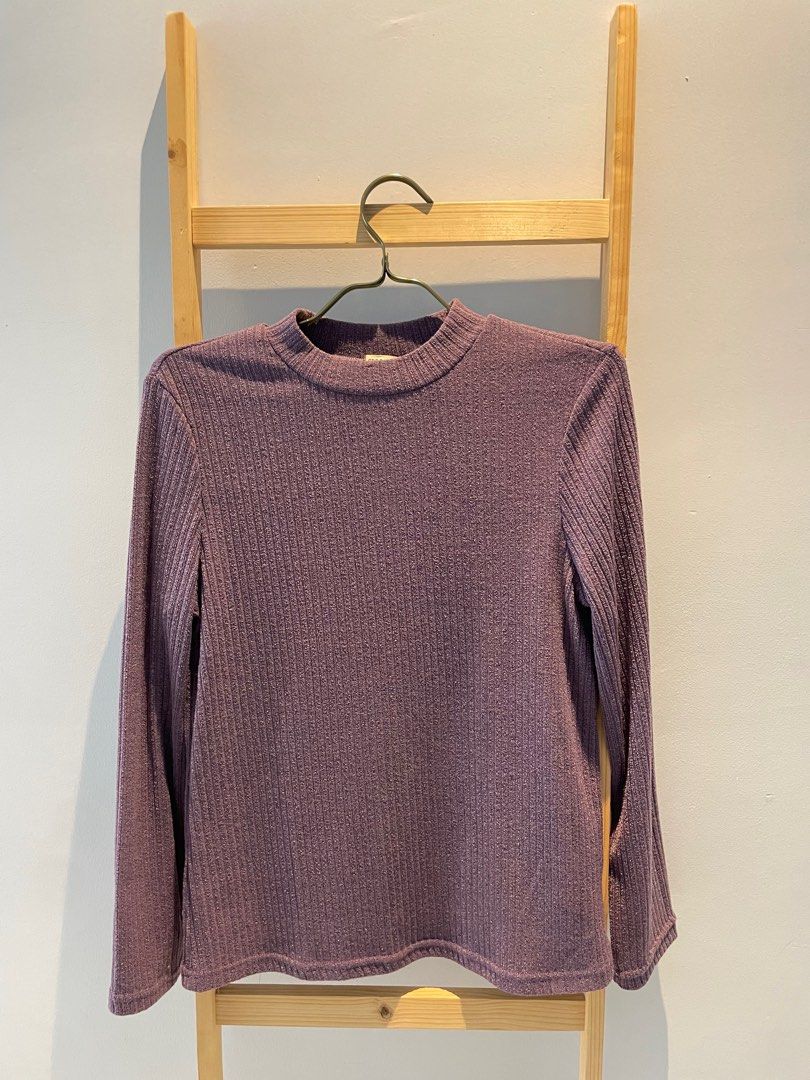 Mock neck outlet rib knit tee