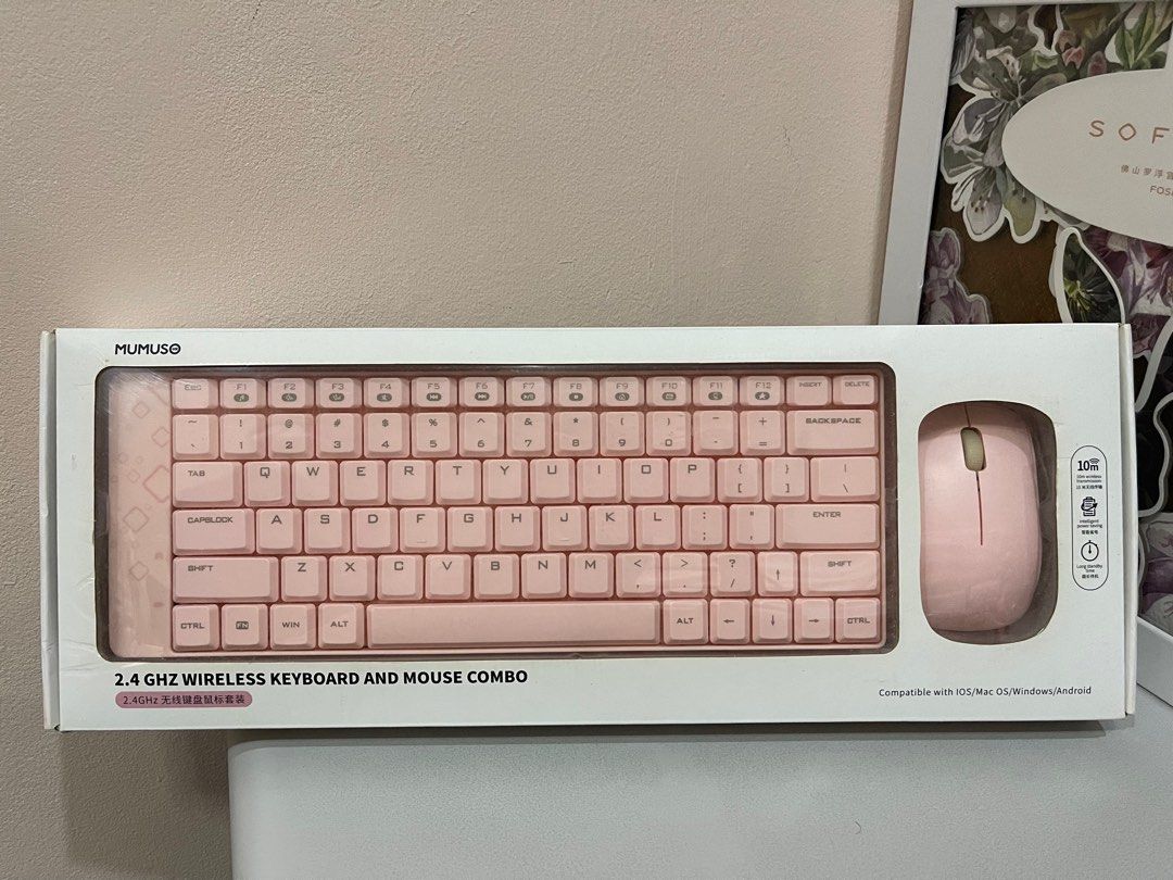 Mumuso keyboard (Category: Computer Keyboard) located in Paranaque City. Submitted by hellochuu (Listing ID 1244229003, Image 1). Description: Keyboard and mouse for props or if you have a mumuso keyboard and mouse with defects you can buy this for replacement. RFS: Lost the transmission usb 🥲.