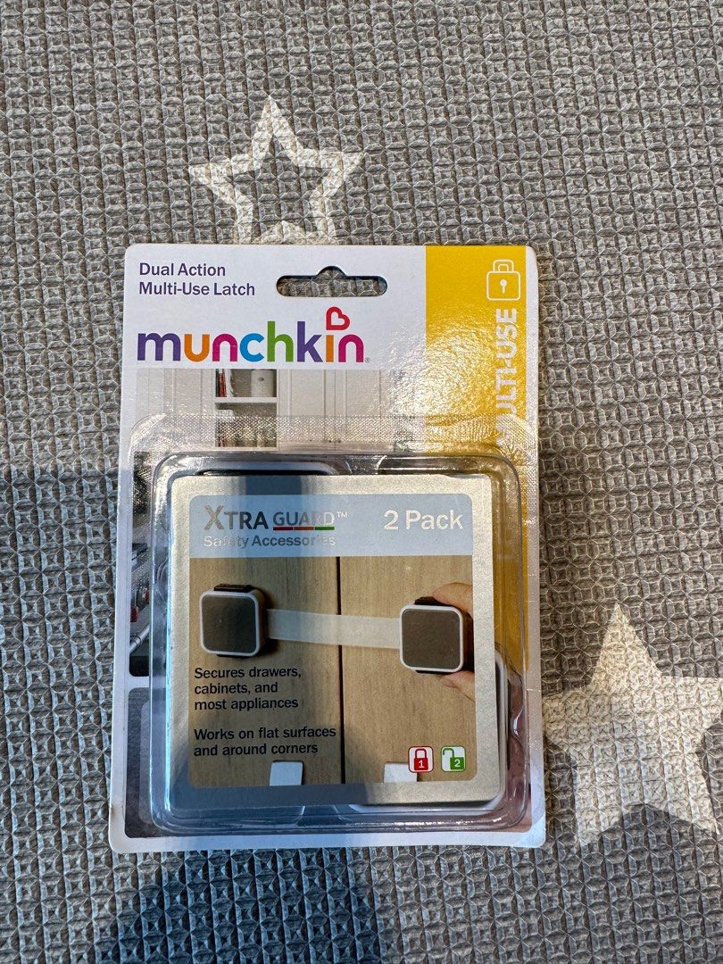Munchkin Dual Action Mutil use Latch child lock