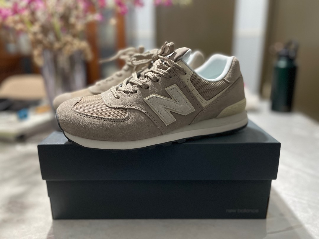New Balance 574 Beige Suede UK 8.5 Men s Fashion Footwear