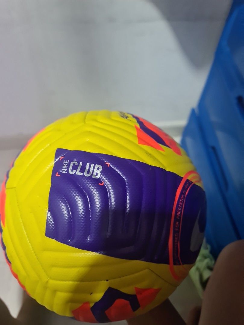 aerowsculpt football