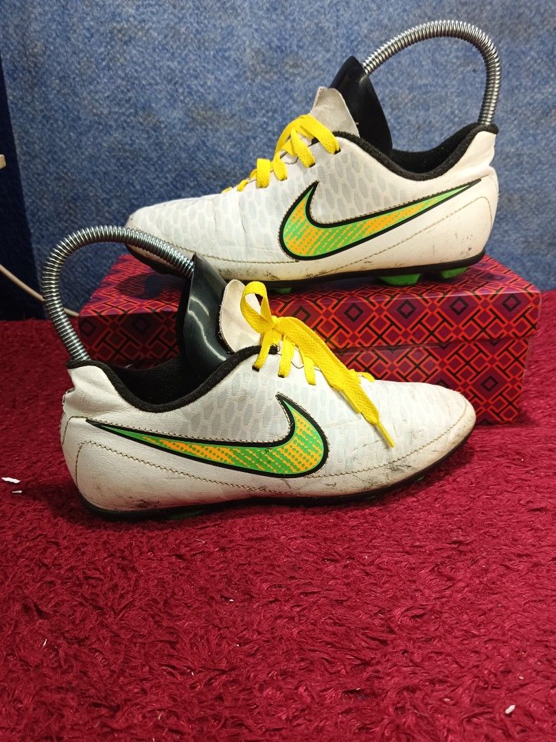 Sepatu bola best sale nike vapor 36