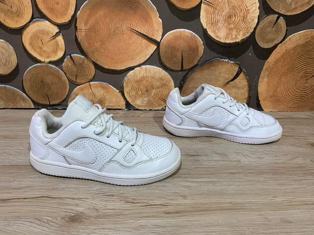 Nike son sales of force ps