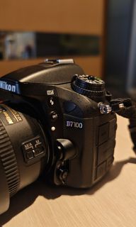 Nikon D7100, w/ DX 18-70mm len
