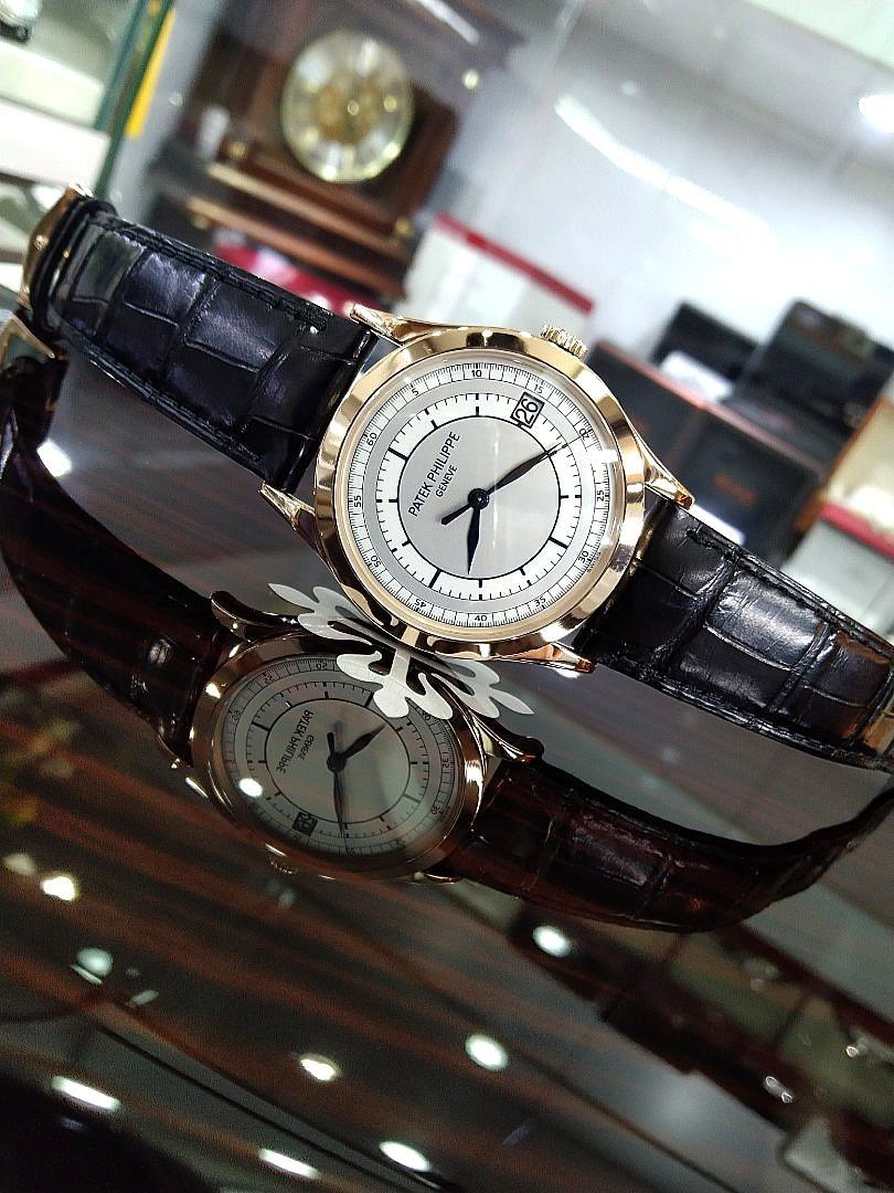 Patek Philippe Calatrava 5296 5296R-001 (Category: Watches) located in Singapore. Submitted by david.citiwatch (Listing ID 1244162500, Image 3). Description: on offer is a patek philippe calatrava 5296 in rose gold. special sector dial. comes with box and original cert. watch dated 2010. watch in super good condition as show in photos. original buckle and original crocodile strap. (strap condition normal). 38mm. price is fixed...