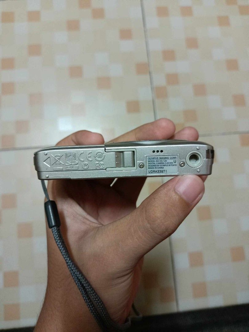 Olympus VG-120, Photography, Cameras on Carousell