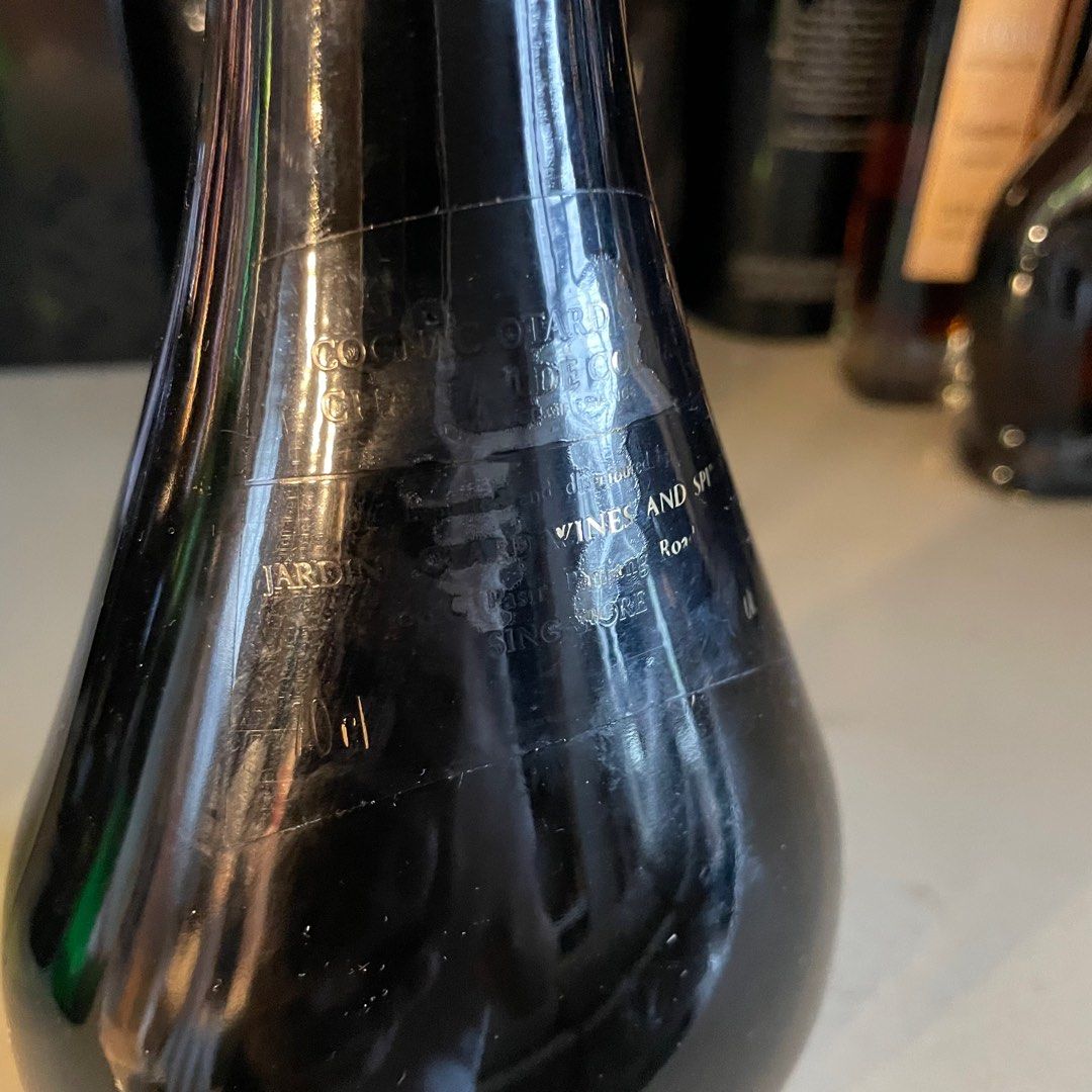 Otard Extra Cognac not XO slight leaking 700ml, Food & Drinks