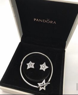 Pandora Moments Asymmetric Star T-Bar Snake Chain Bracelet & Stud Earring Set