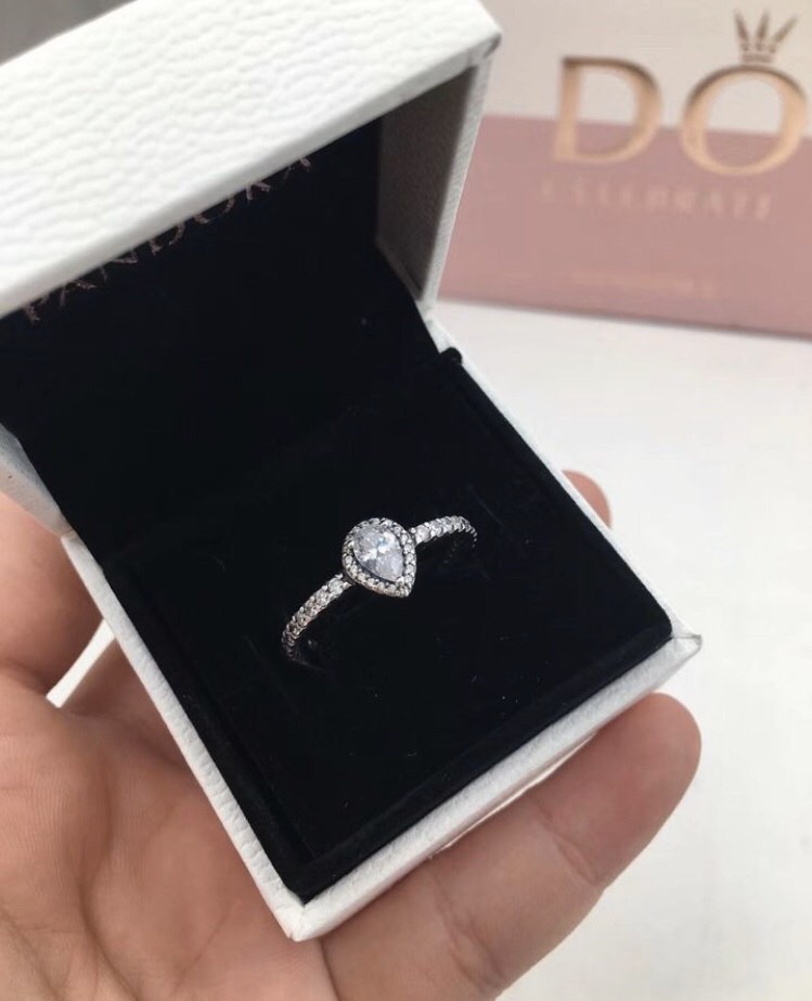 Pandora Radiant Teardrop Ring