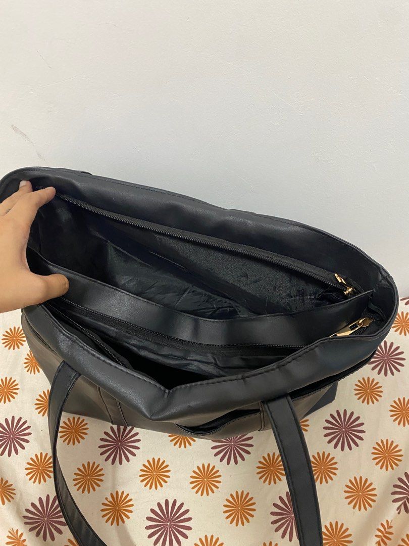 Parisian Shoulder Bag on Carousell