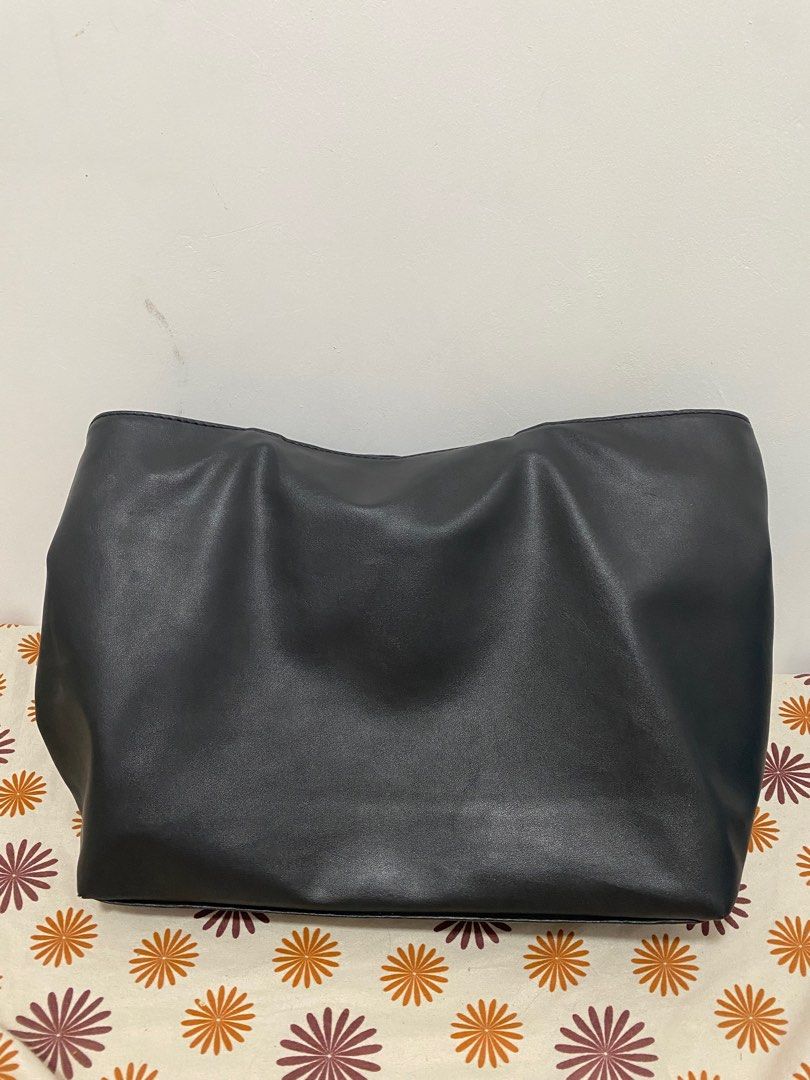 Parisian Shoulder Bag on Carousell