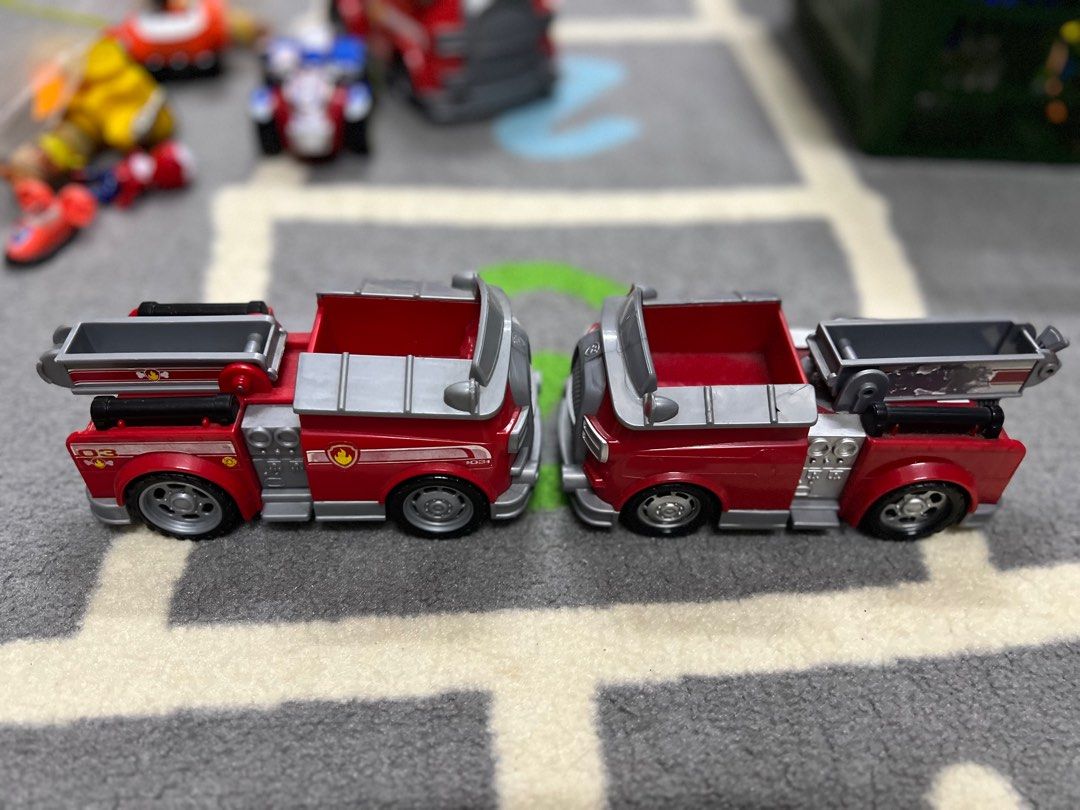 Paw patrol marshall hot sale transforming fire truck