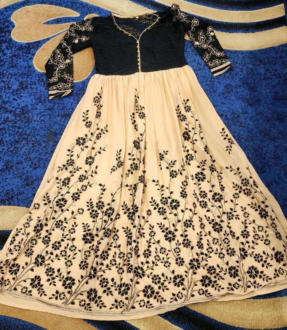 Peach and black gown deals