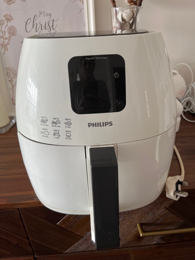 Philips air fryer HD9240, TV & Home Appliances, Kitchen Appliances