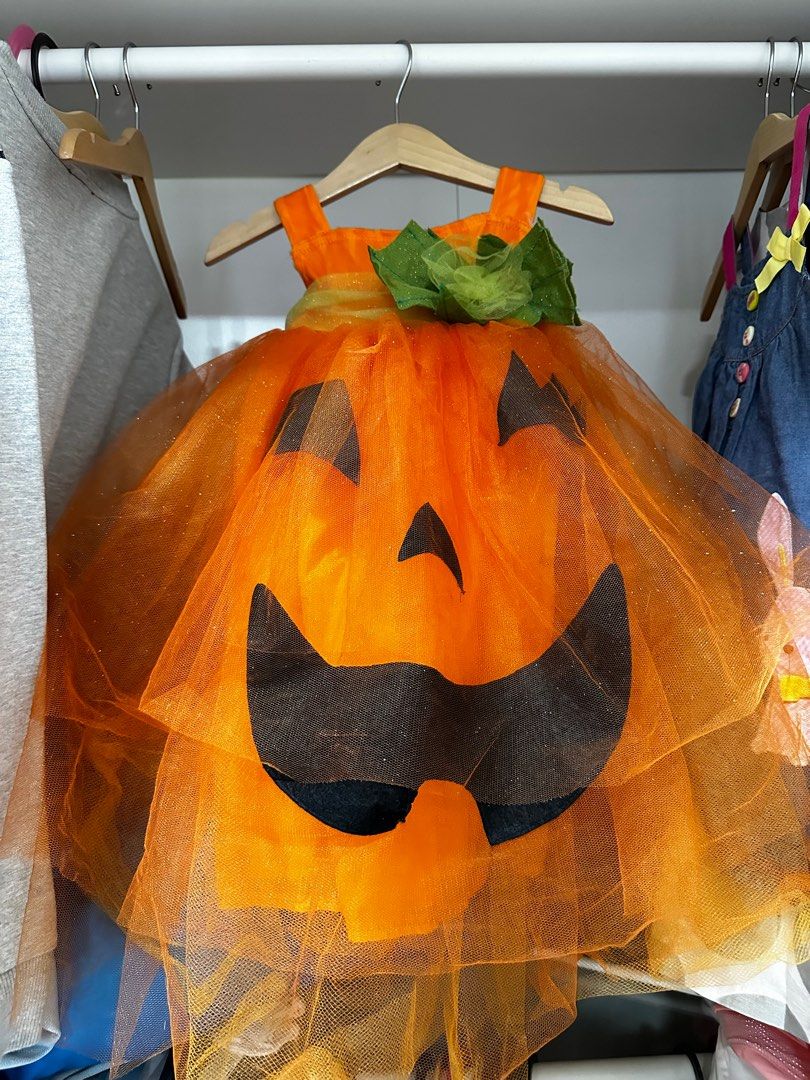 Pottery barn hotsell kids halloween costumes