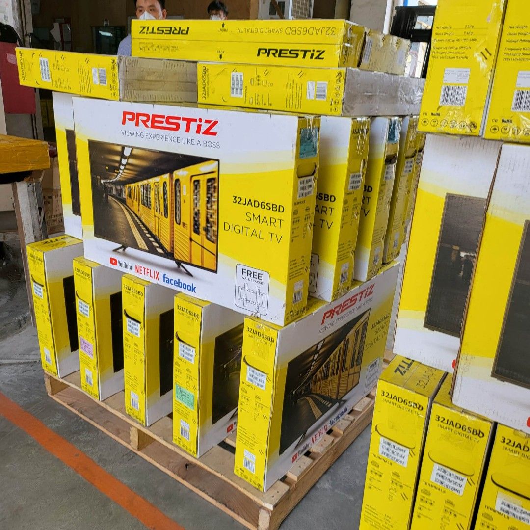 Prestiz SMART TV (Category: TV) located in Manila. Submitted by sisari (Listing ID 1244118674, Image 1). Description: 32" PRESTIZ SMART TV 🏁VERSION 9.0 1GB RAM 8GB ROM 💯BRANDNEW Remote Control Free Batteries FREE WALLBRACKET 🏁2 HDMI 🏁2.0 SPEAKERS 🏁HI-FI AUDIO ✅HDMI ✅NETFLIX READY ✅USB PORT ✅YOUTUBE ✅GOOGLE ⚙️7 days Replacement ⚙️12 mos service warranty.