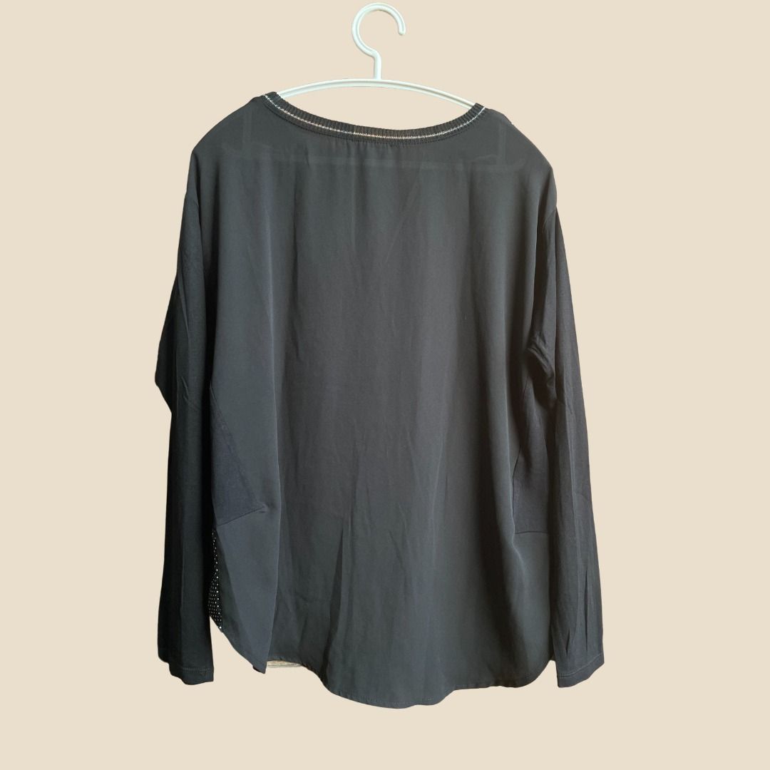 PROMOD- Hi-low Polka Dot Tunic long blouse (Category: Longsleeves) located in Mandaue City. Submitted by blazebianca (Listing ID 1244257754, Image 3). Description: PRODUCT DETAILS & FEATURES: Item Name: Hi-low Polka Dot Tunic Brand: PROMOD Color: Black ITEM SIZE: - Size on tag: Medium (Refer to product photo for reference) - In addition to the size listed on the tag, we provide "flat lay measurements" and note any flaws (if present). Please revie