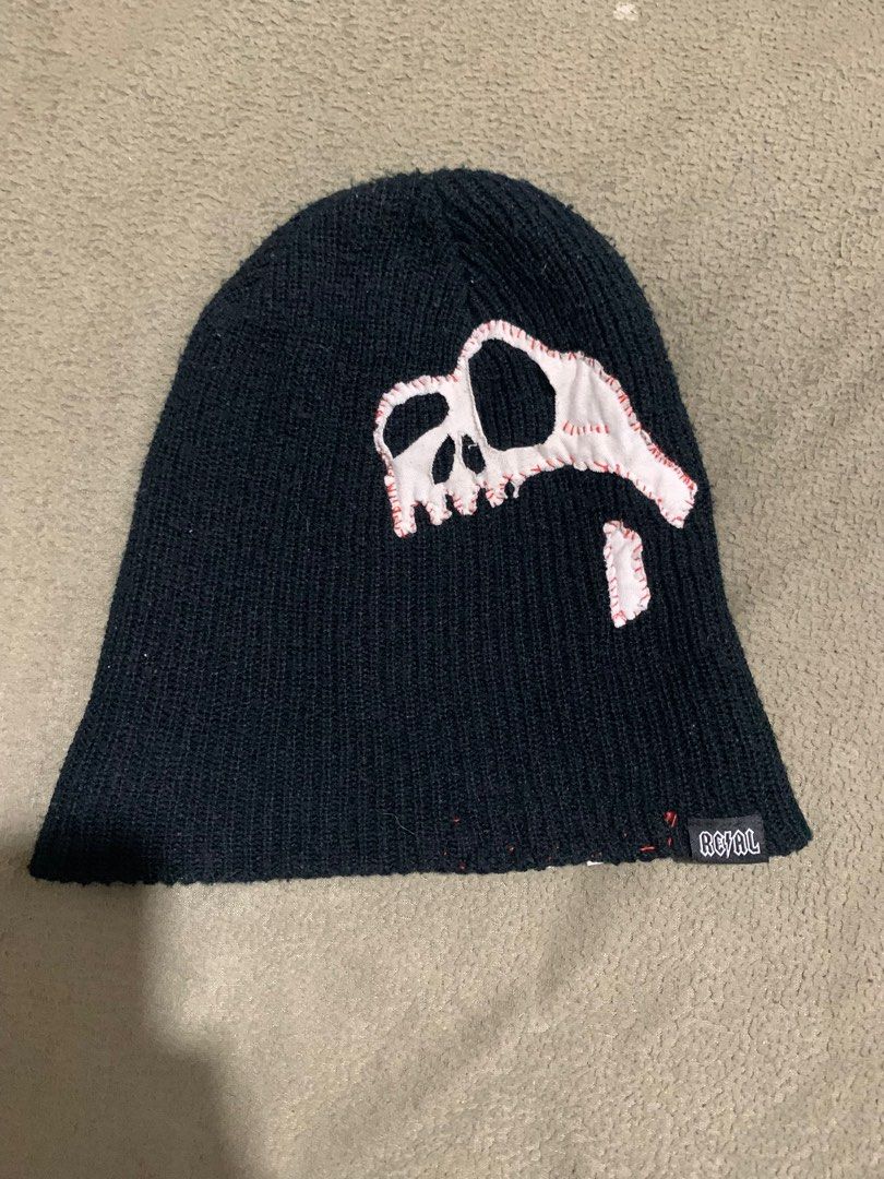 Random Y2K Style/Vibes Contrast Stitch Boy Kollekk Skull Beanie (Category: Beanies) located in Naga. Submitted by nowhere_archive_shop (Listing ID 1244236667, Image 2). Description: .