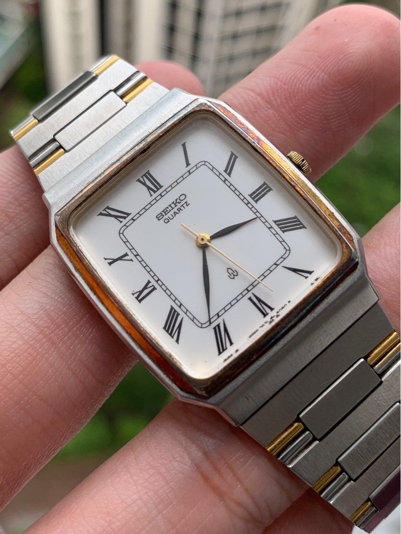 seiko roman numeral watch