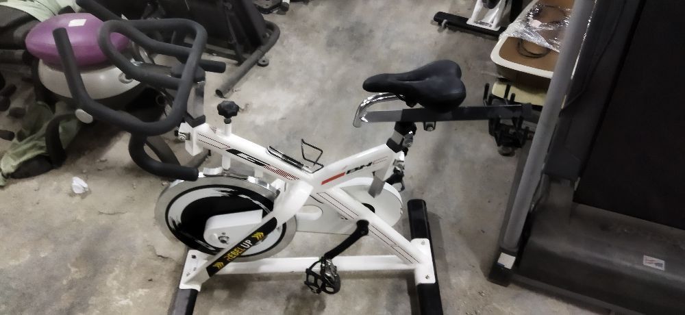 Rebel sport stationary bike clearance