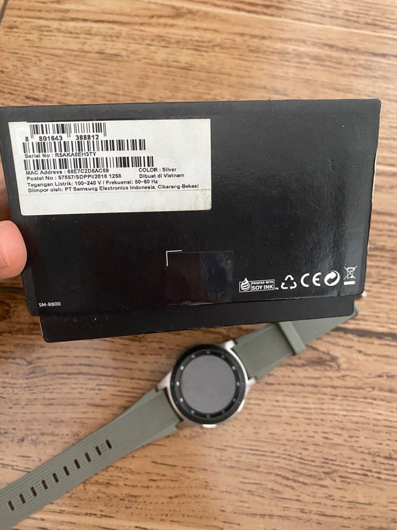 Samsung galaxy watch S4 on Carousell