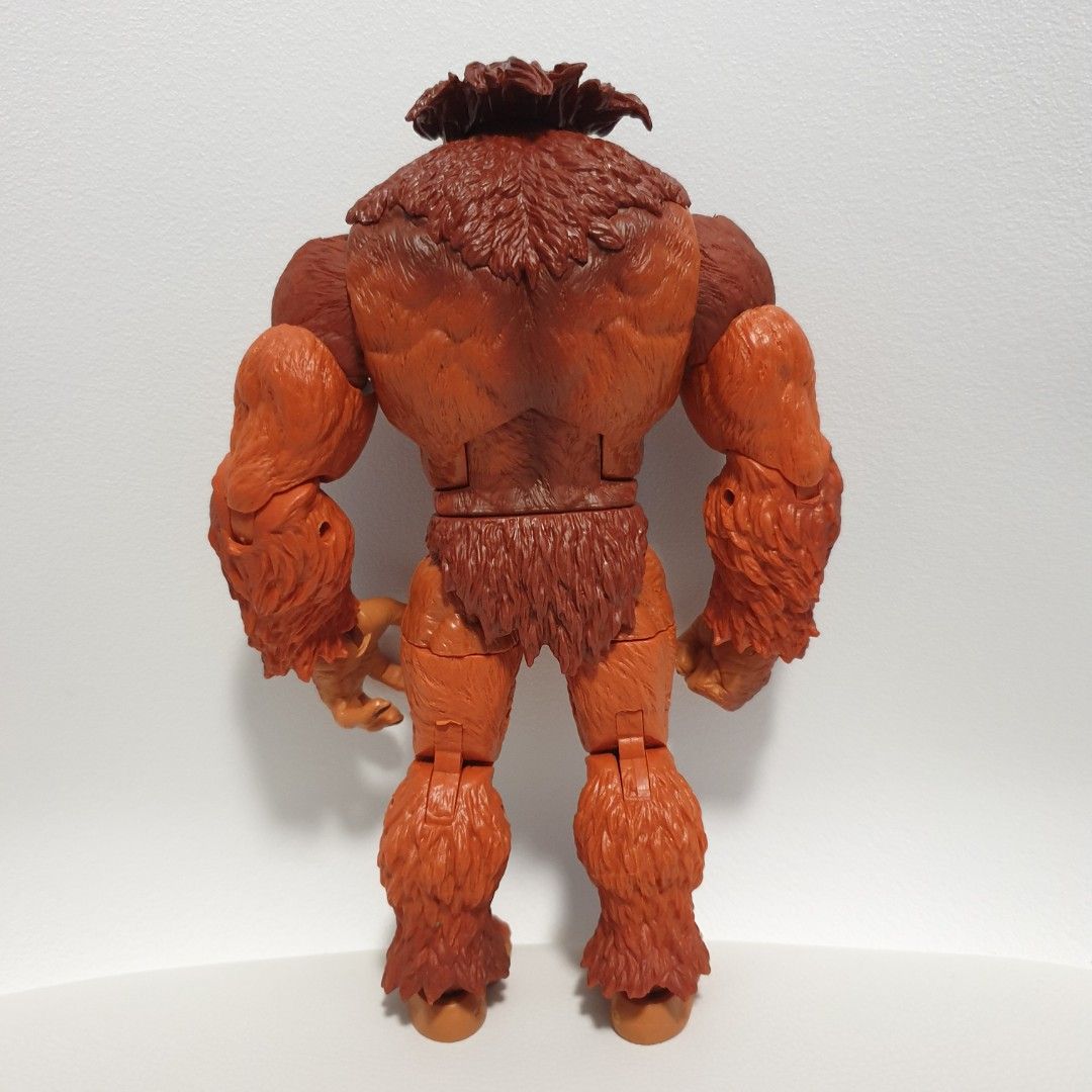 Marvel legends sasquatch outlet build a figure