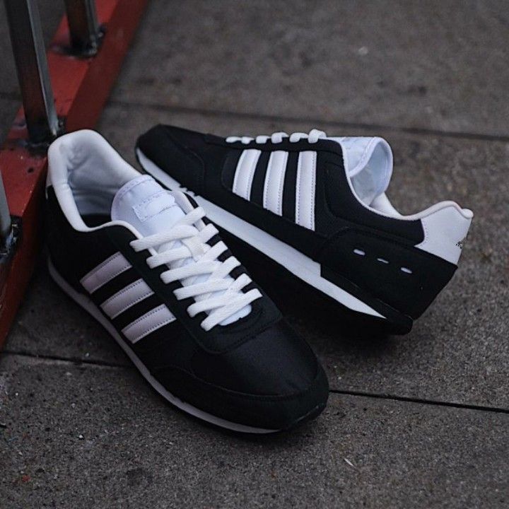 Sepatu adidas neo 2024 city racer hitam