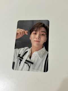 （分類：）位於 。 由 hyunn1e 提交（商品編號 1244161373，圖片 1）。簡介： 。
