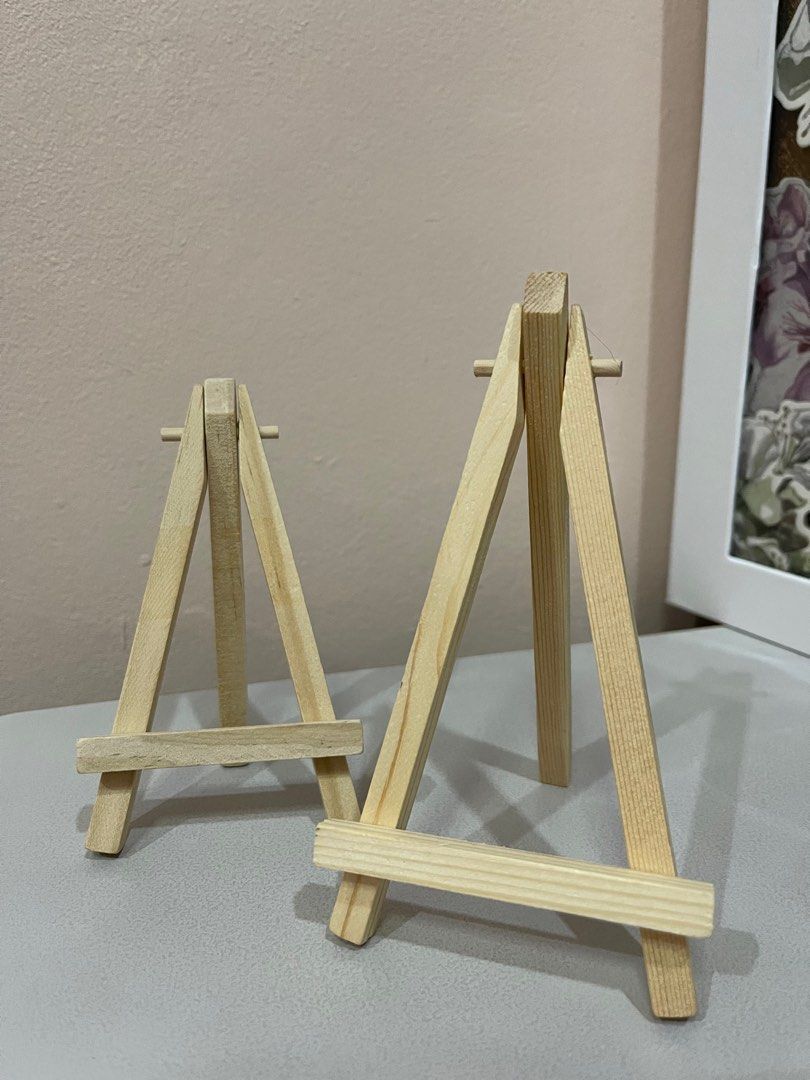 Small Wooden easel (2pcs) (Category: Art & Prints) located in Paranaque City. Submitted by hellochuu (Listing ID 1244230616, Image 1). Description: 2 mini easel different size .
