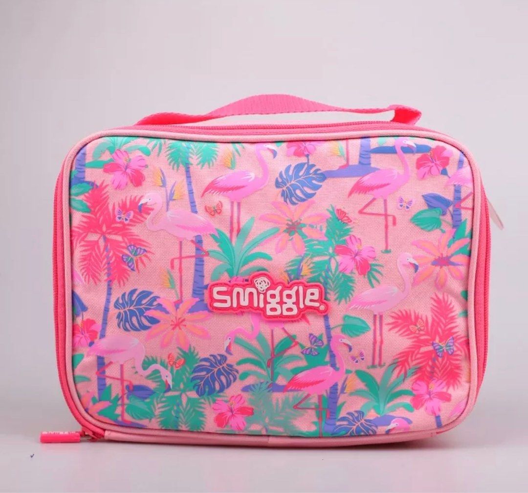Smiggle packed online lunch bag
