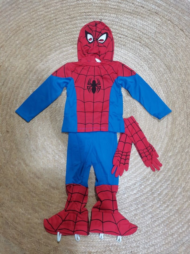 Spiderman Costume (Category: Babies & Kids Fashion) located in Cavite. Submitted by takeyourpick2020 (Listing ID 1221146804, Image 1). Description: Spiderman Top Lenght 17 1/2 inches Width 13 inches Shoulder 12 inches Sleeve lenght 16 inches Bottom Lenght 28 inches Width 12 1/2 (streched) Fits 3-5 years old.