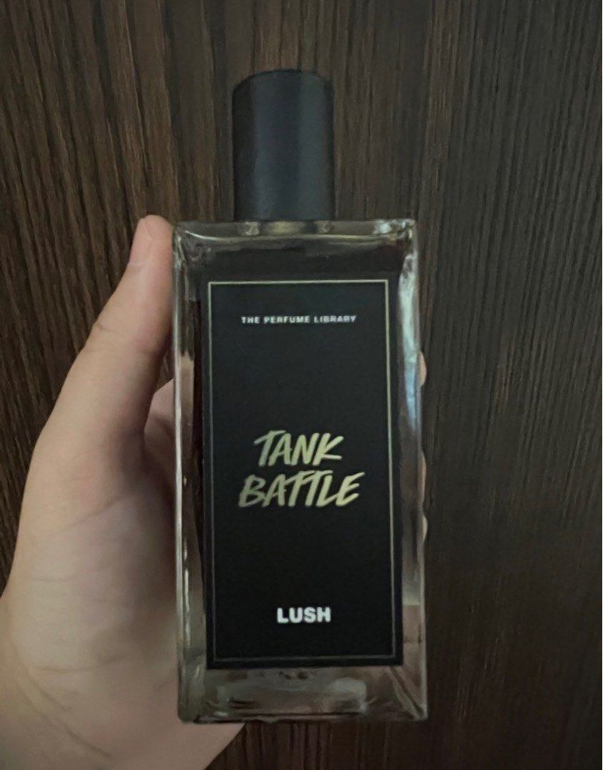 Lush store tank battle