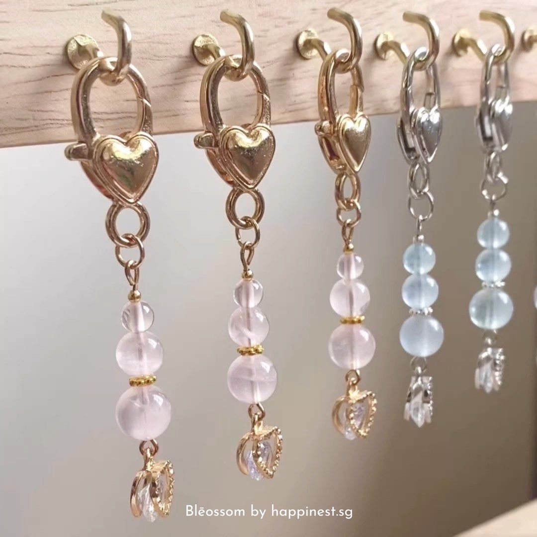 Wholesale bag shop charms keyrings
