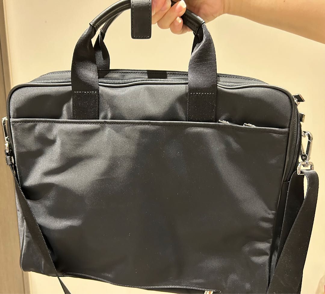 Tumi women's clearance briefcase sale